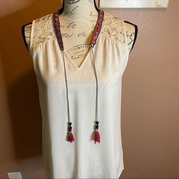 Charming Charlie blouse - Picture 4 of 8